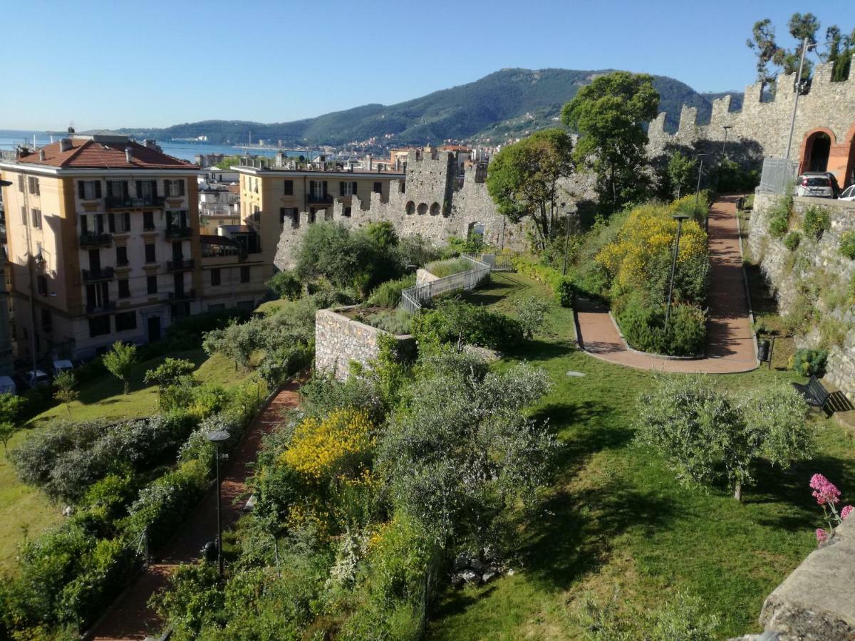 La Pietra Del Golfo Apartment La Spezia Bagian luar foto
