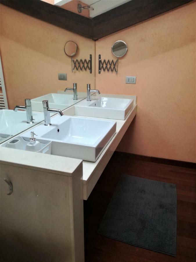 La Pietra Del Golfo Apartment La Spezia Bagian luar foto